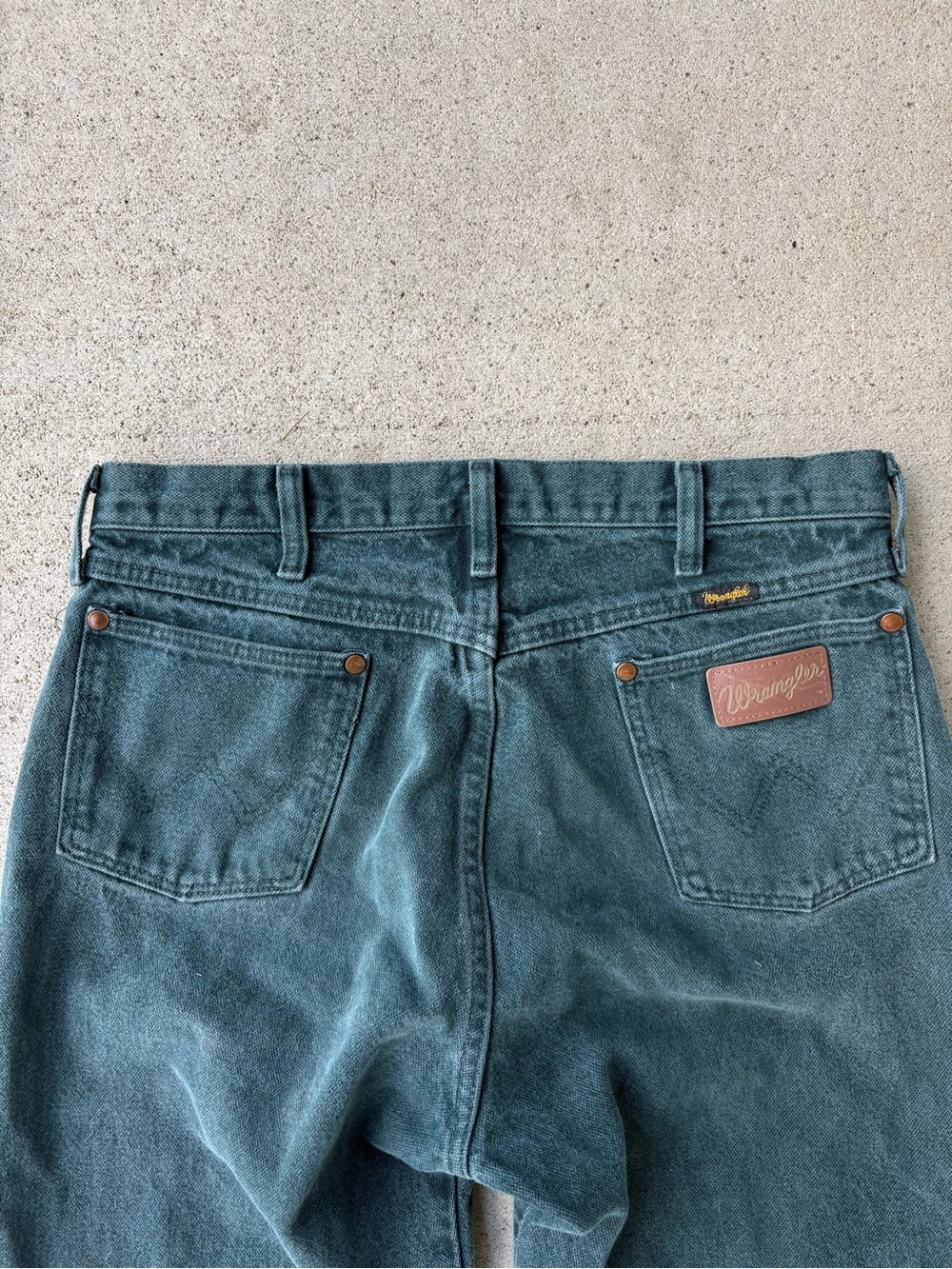 Vintage 90s Wrangler Cowboy Cut 13MWZKM Hunter Green Jeans Made in USA 32x33 - Picture 4 of 9